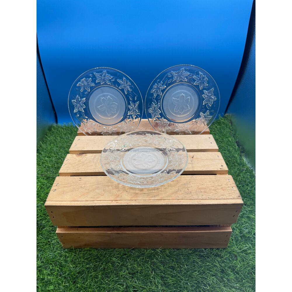 Vintage Clear Pressed Glass Leaf Pattern Saucer Plates – Set of 3 - 6.5”